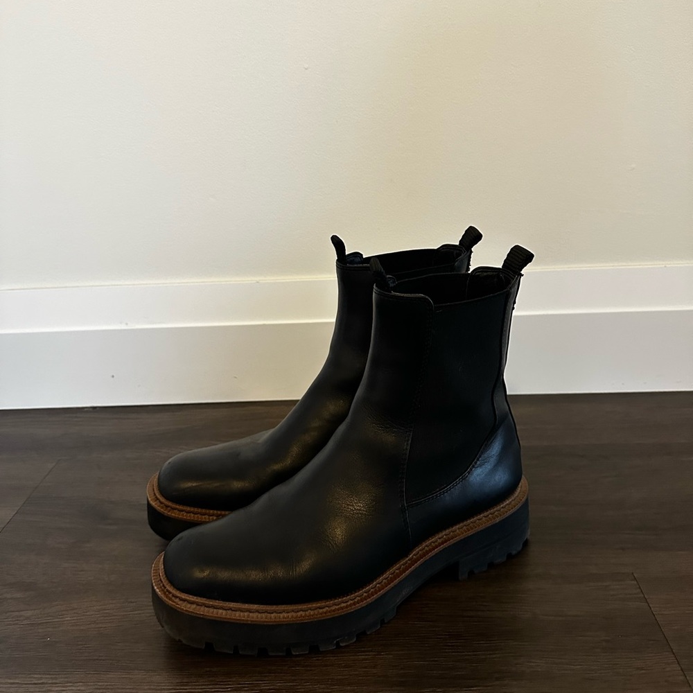 Sam Edelman Laguna Chelsea Boots